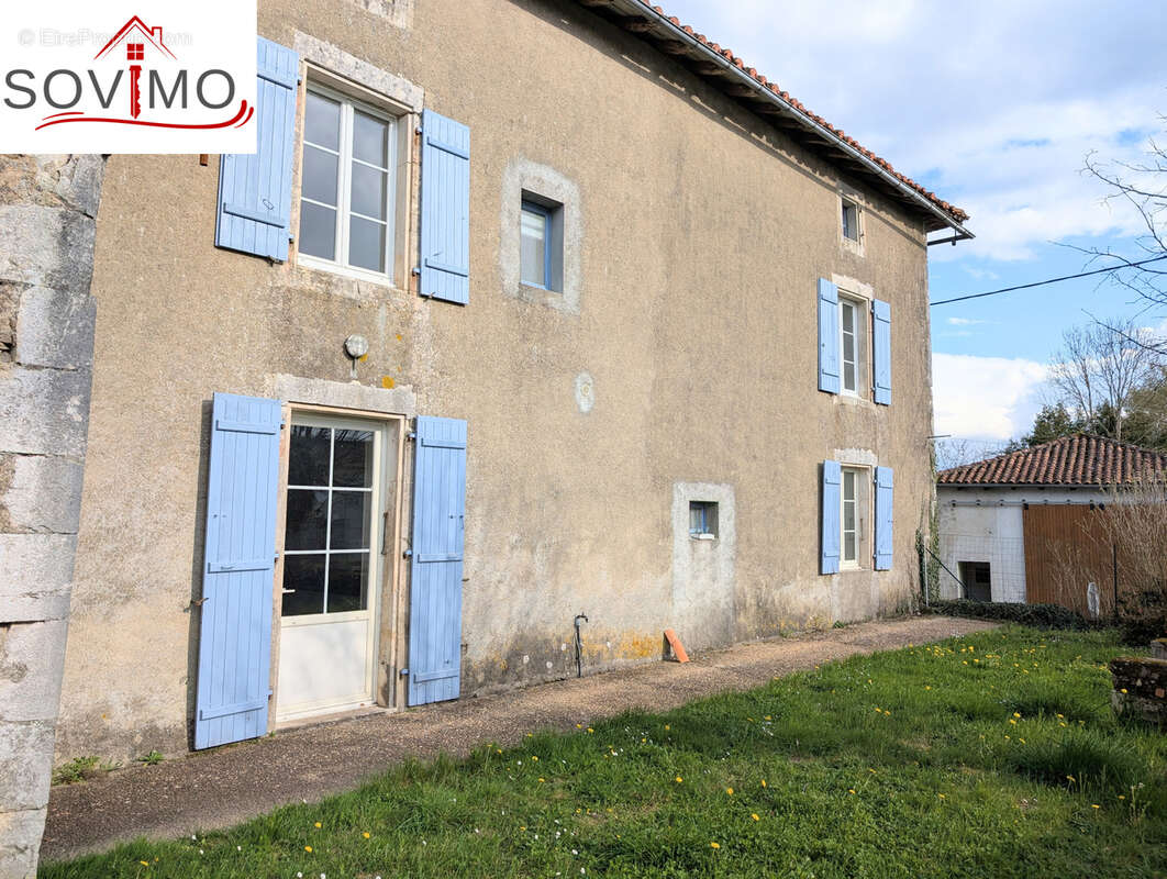 Maison à MAZIERES