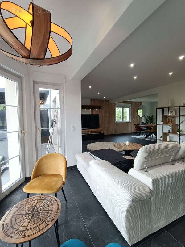 Maison à WOUSTVILLER