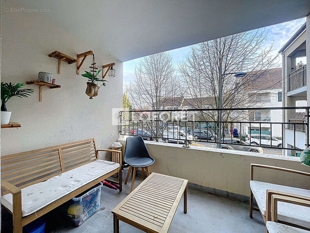 Appartement à LIEUSAINT