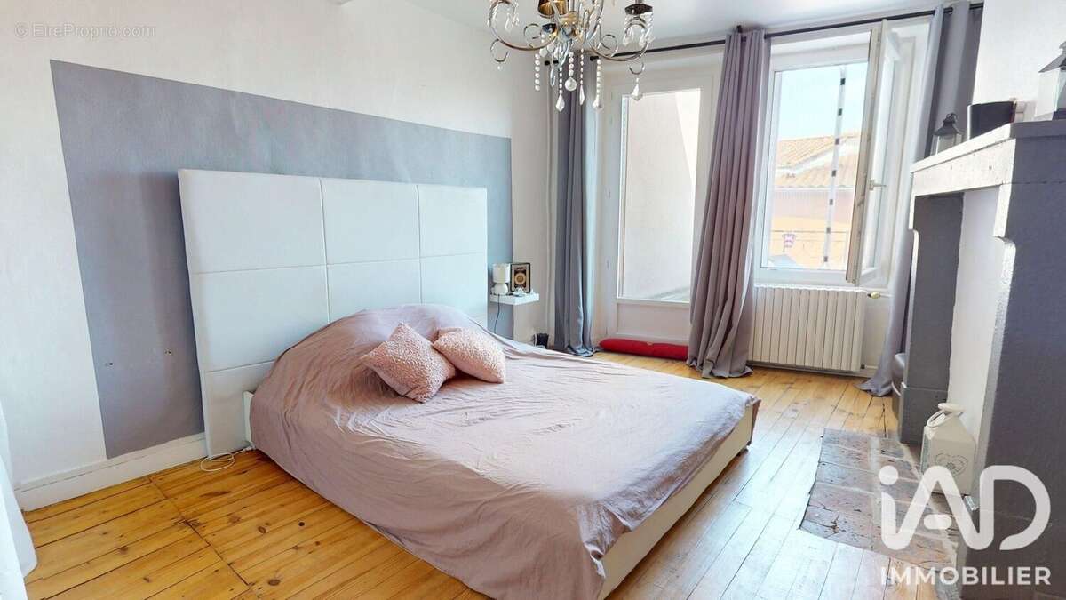 Maison 121 m² à Pont-Du-Chateau  - photo 7