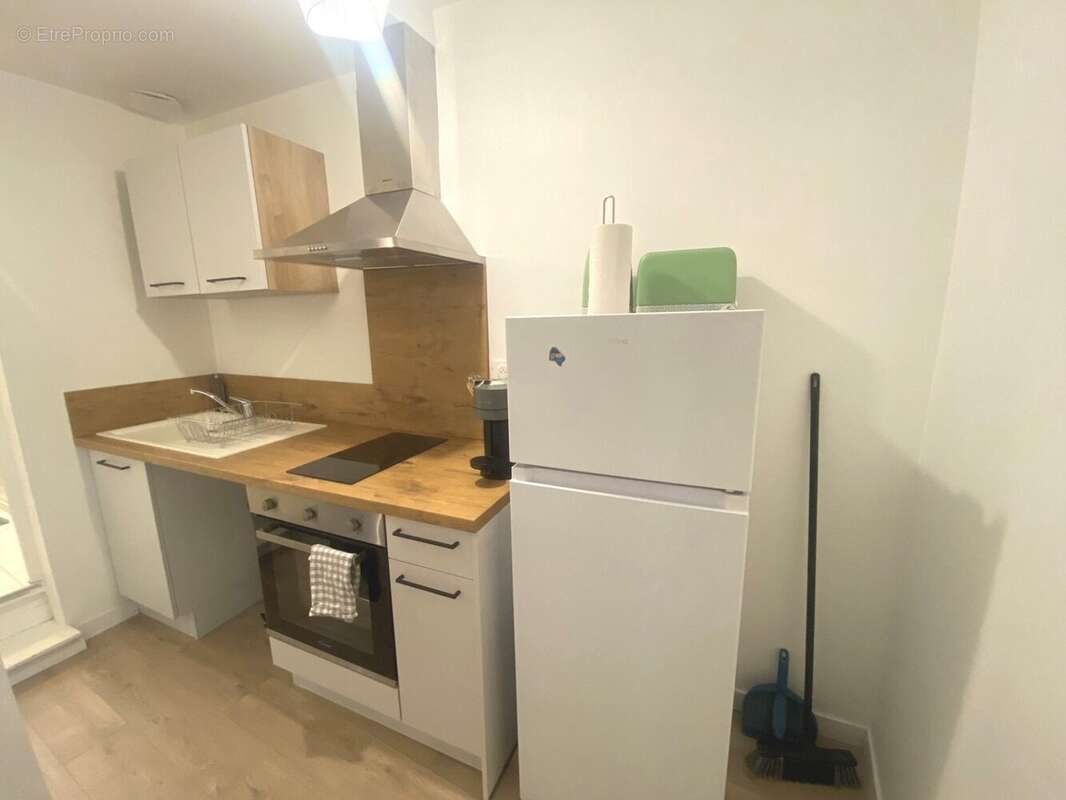 CUISINE 1ER - Appartement à BOURG-DE-PEAGE
