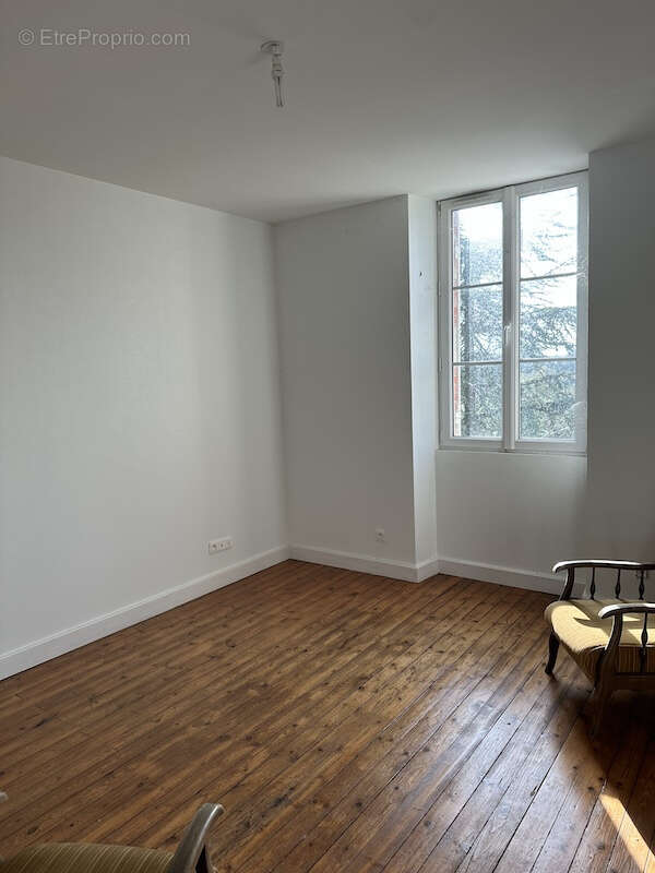Belle maison style bourgeoise - 223m2 avec jardin et garage - photo 9