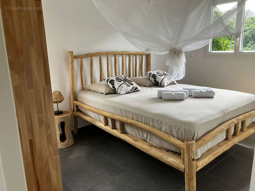 Maison à LES TROIS-ILETS