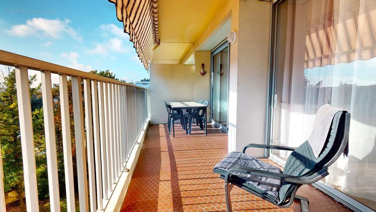 Appartement à LYON-5E