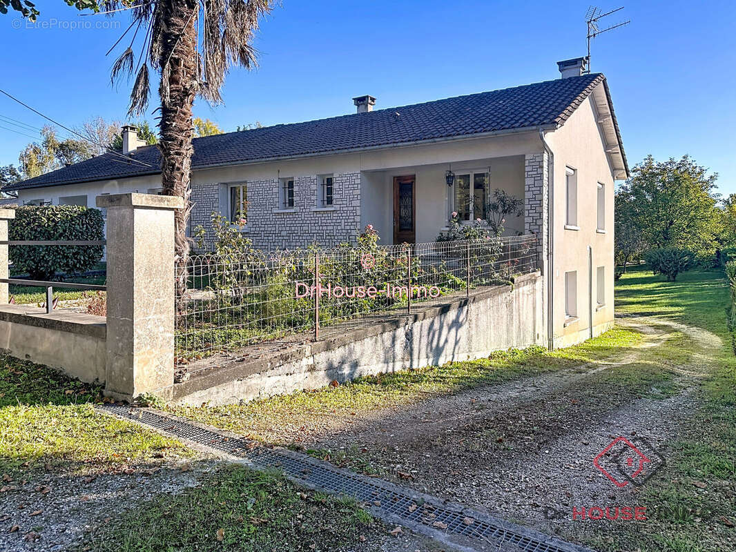 Maison à RIBERAC