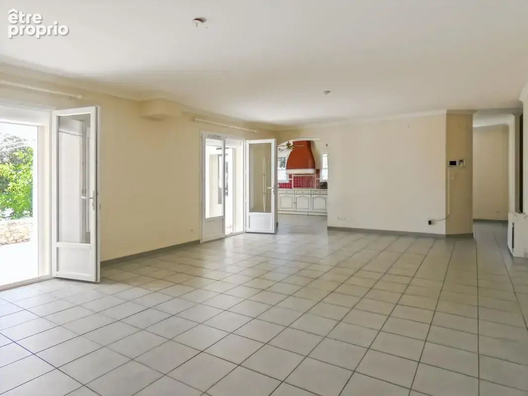 Secteur Calme, Maison plain pied 133 m2, Terrain 1550m2 - photo 13