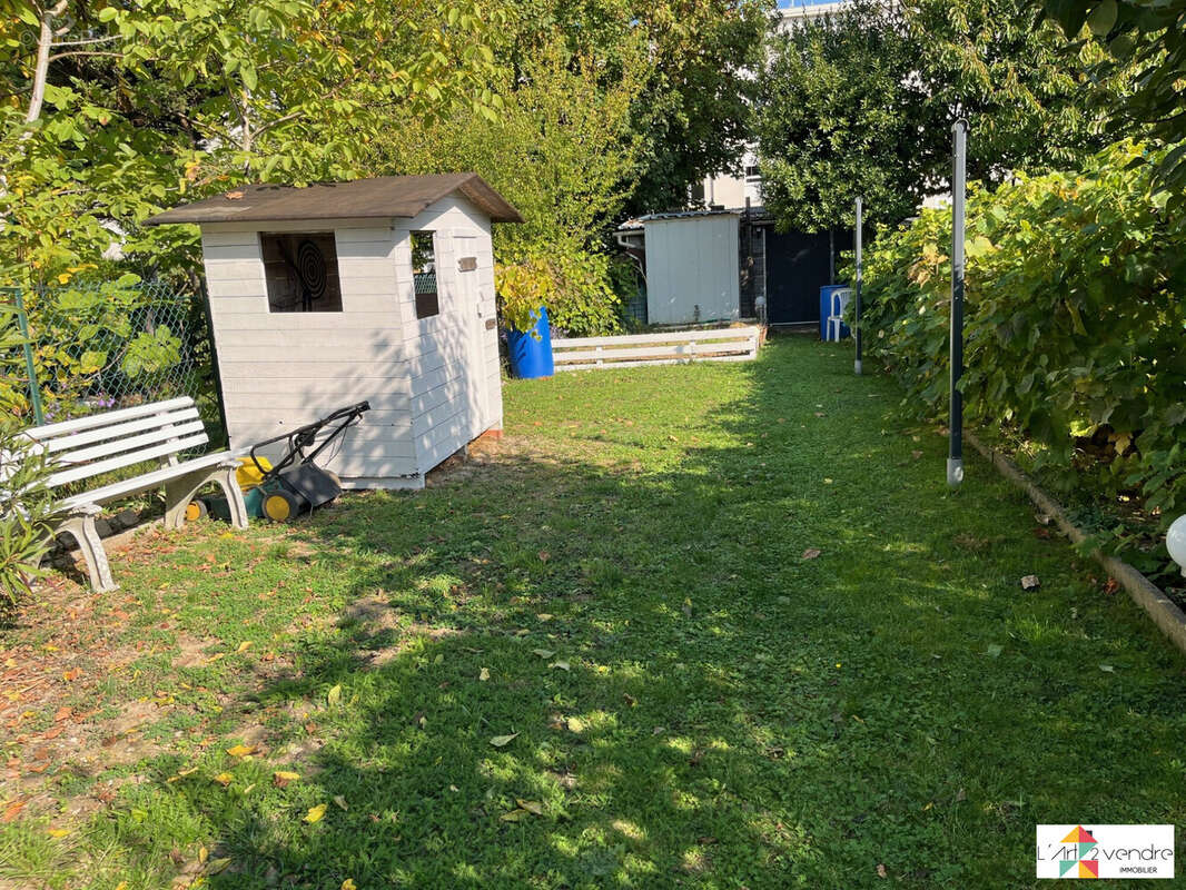 Maison à VILLENEUVE-LE-ROI