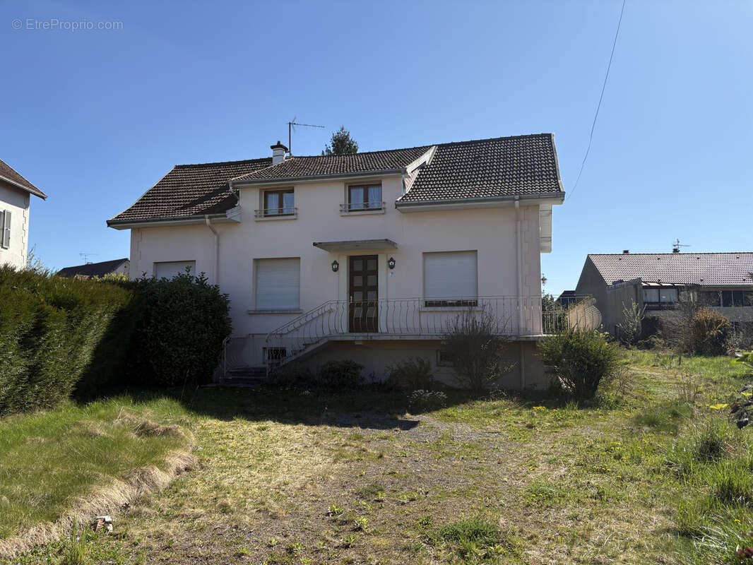 Maison à LUXEUIL-LES-BAINS