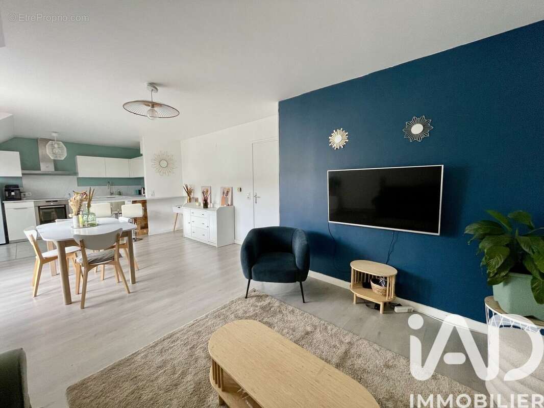 Photo 4 - Appartement à MENNECY