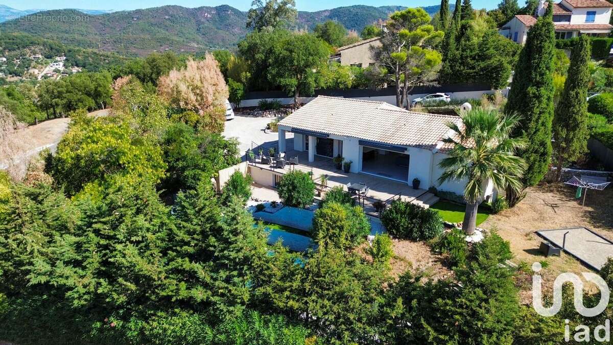 Photo 2 - Maison à LES ADRETS-DE-L&#039;ESTEREL