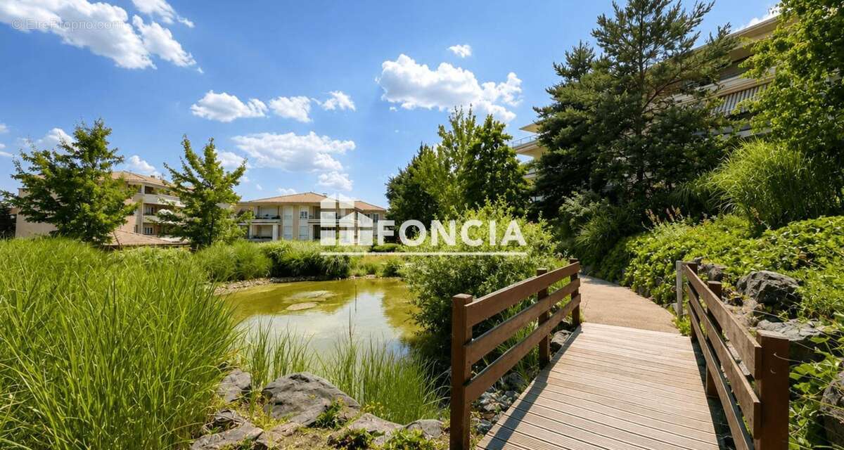 Appartement à VOURLES