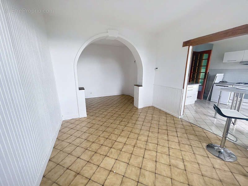 Maison à MONT-SAINT-AIGNAN