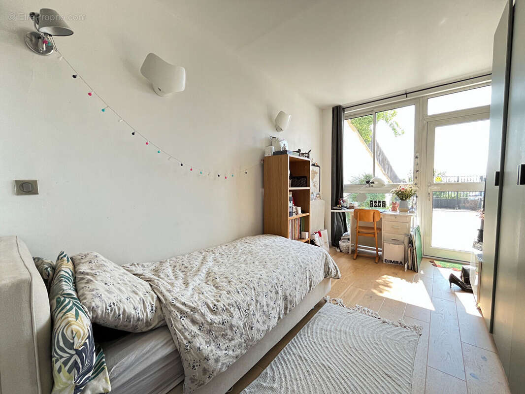 Appartement à SURESNES