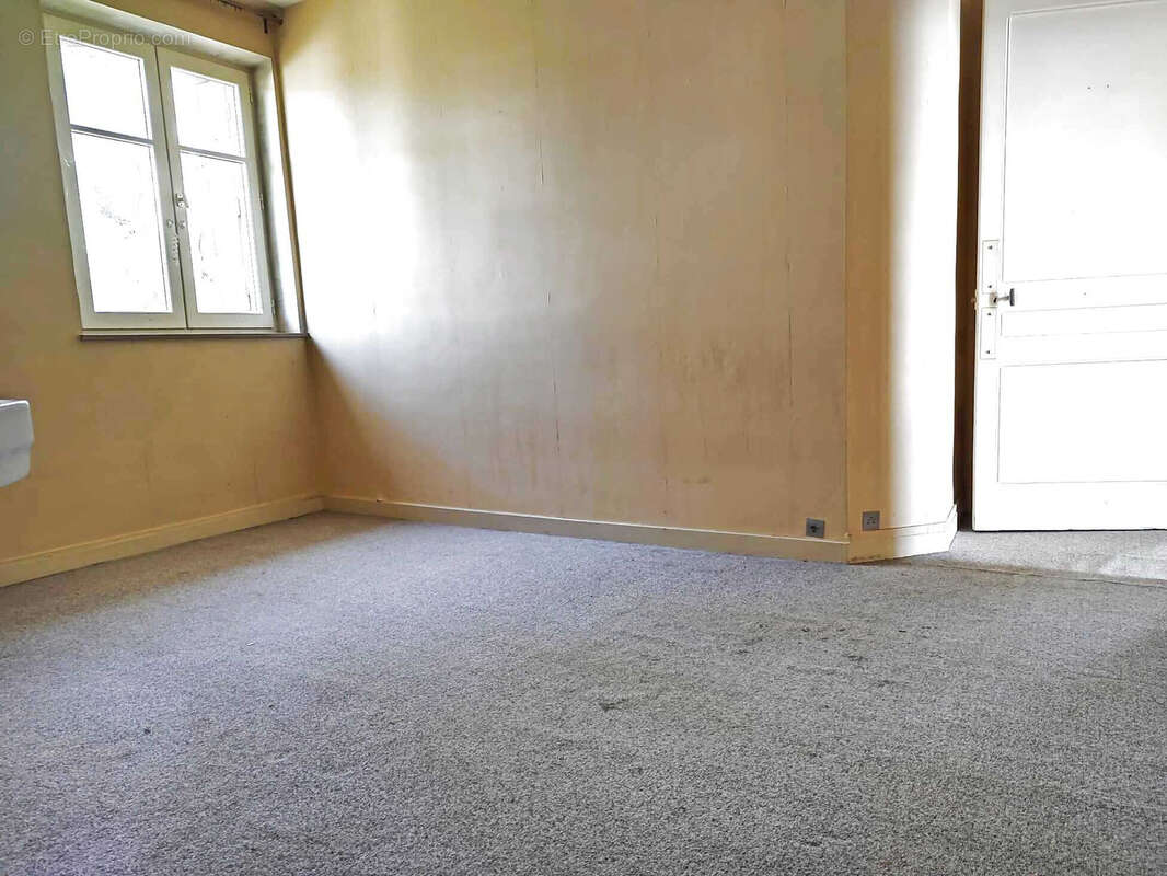 Appartement à MONTALIEU-VERCIEU