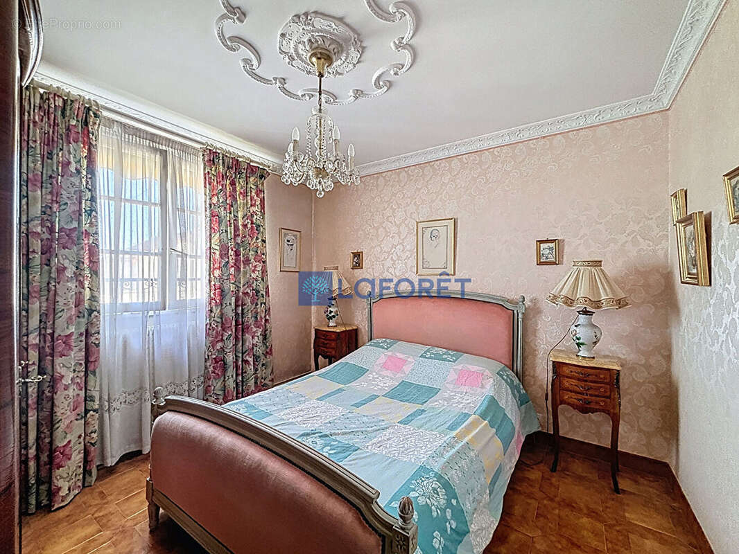 Maison à SAVIGNY-SUR-ORGE