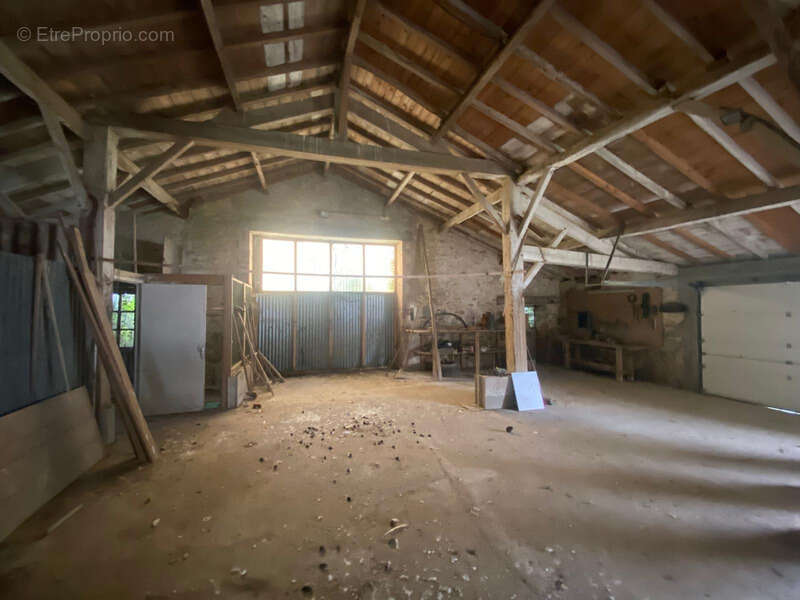 La chapelle achard 85150 avec vue imprenable adorable fermette 3 chambres a rafraichir avec grange - photo 19