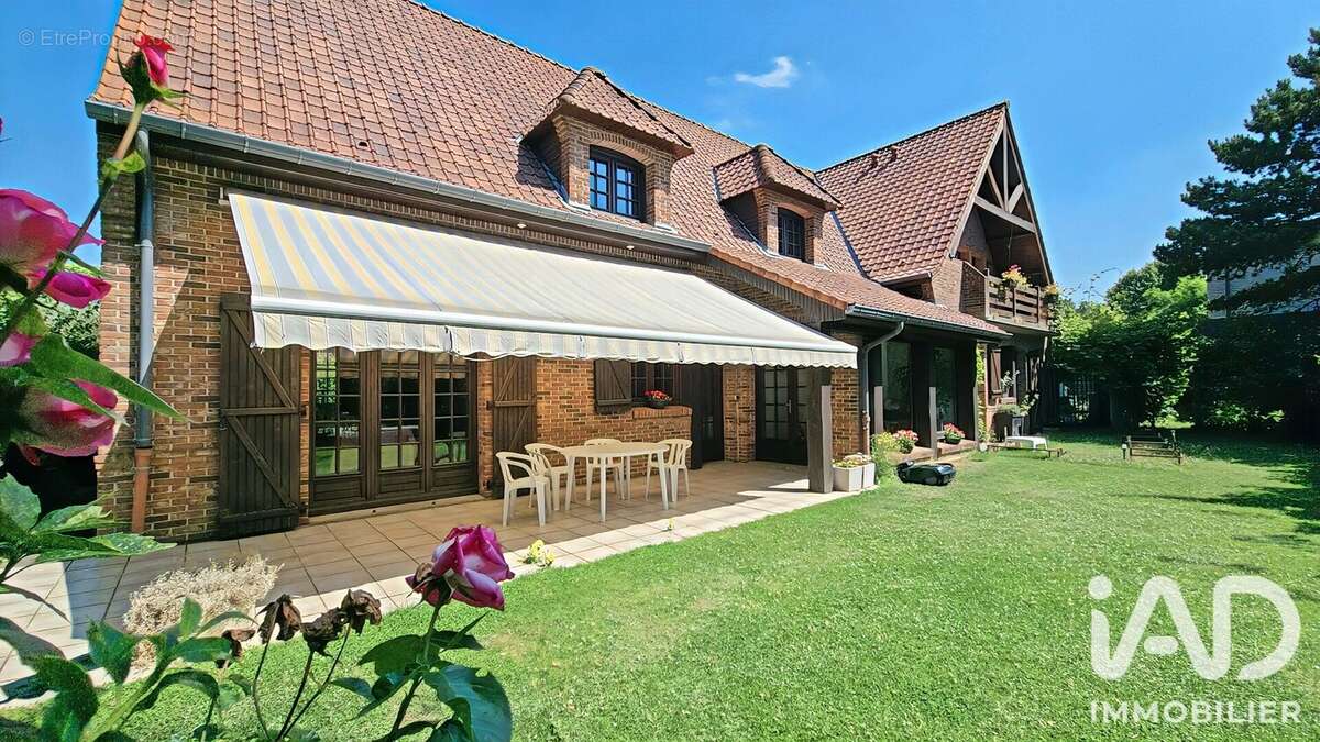 Maison 220 m² à Fournes-En-Weppes  - photo 9