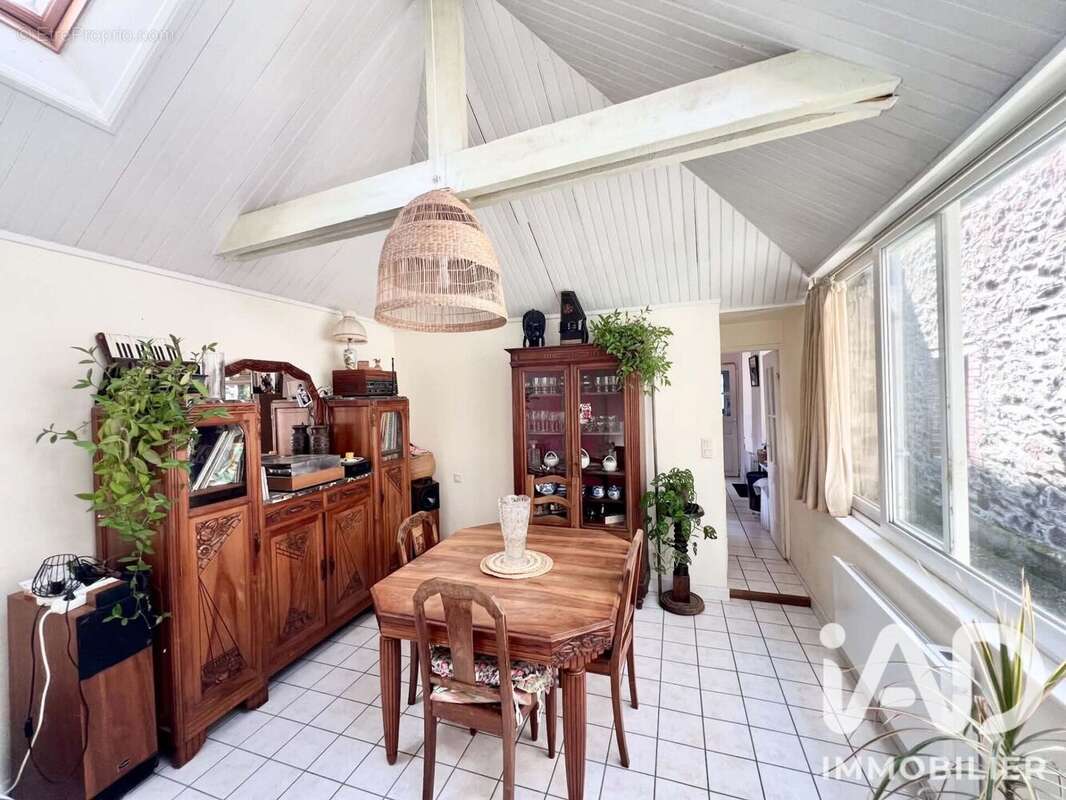 Appartement 60 m² à Le Minihic-Sur-Rance  - photo 2