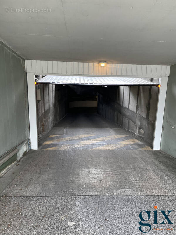 Parking à GRENOBLE