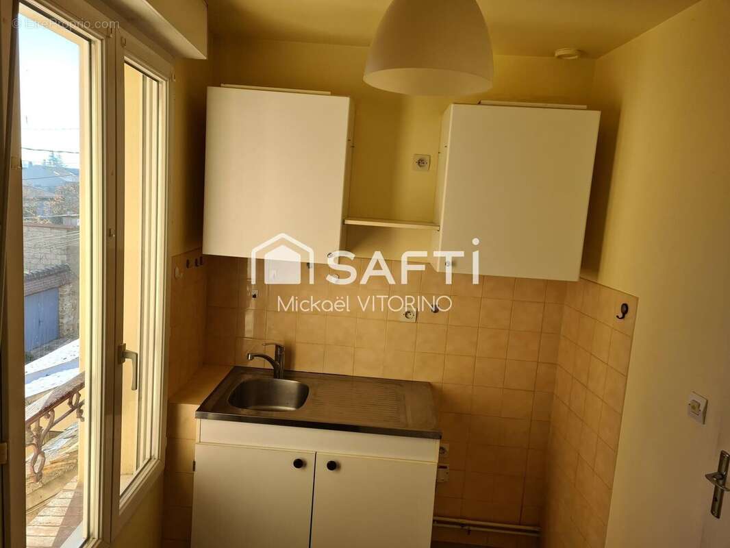 Photo 2 - Appartement à MONTEREAU-FAULT-YONNE