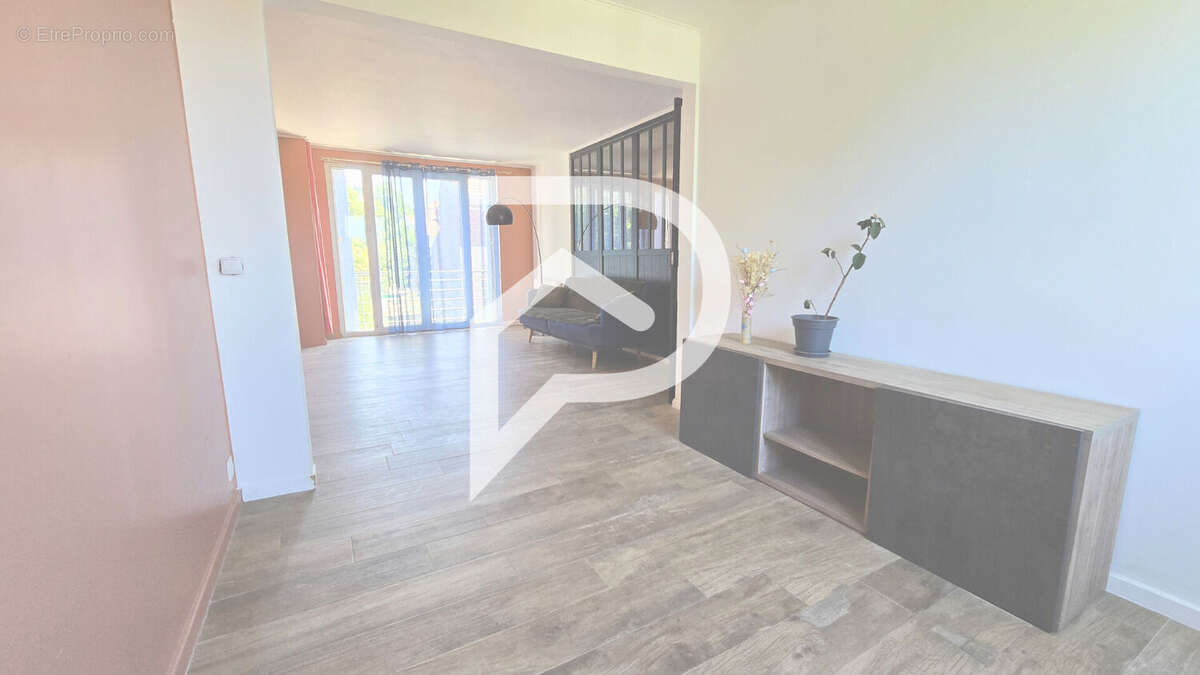 Sainte-Cécile, maison 106 m², terrain, garage, 3 chambres - photo 5