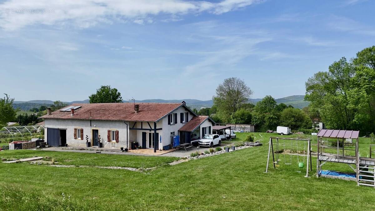 Maison à SALIES-DU-SALAT