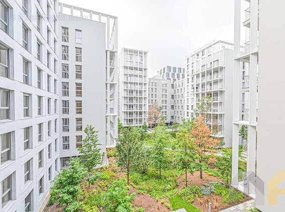 Appartement à CLICHY