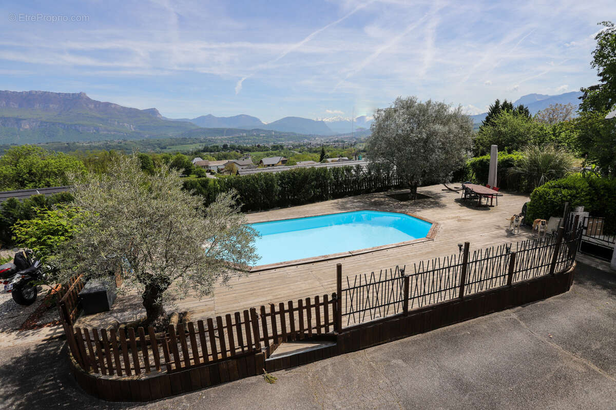 Appartement à LA MOTTE-SERVOLEX