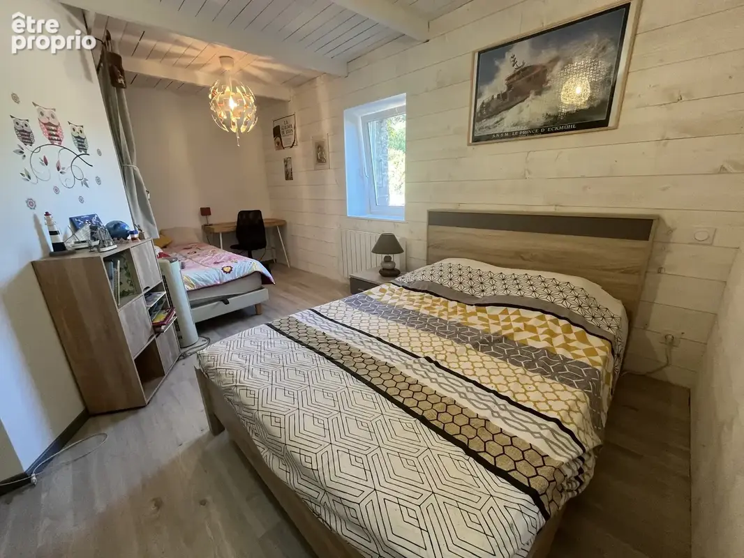 Maison  en pierre 170 m2 avec 8 000 m2 de terrain à saint georges les bains ( 07800) - photo 11
