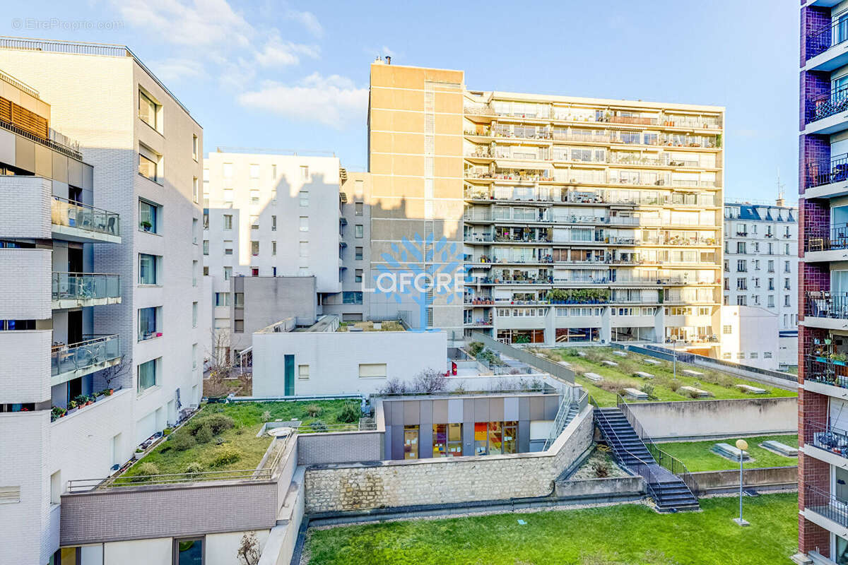 Appartement à PARIS-11E