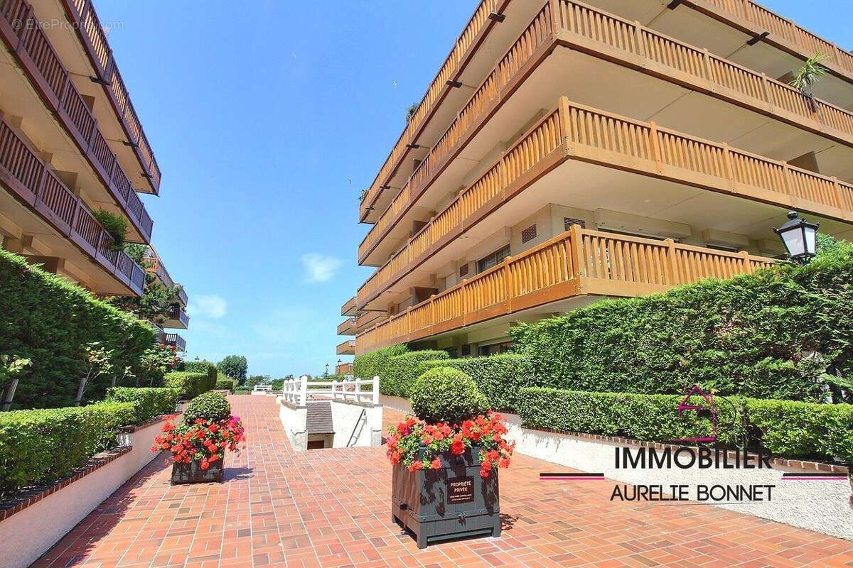 Appartement à DEAUVILLE