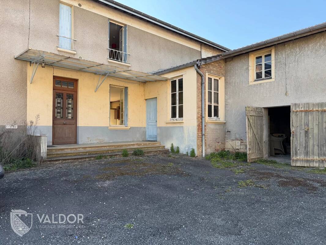 Maison à CHALEINS