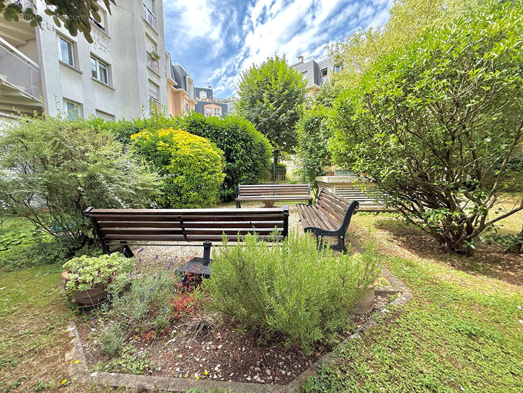 Appartement à PUTEAUX