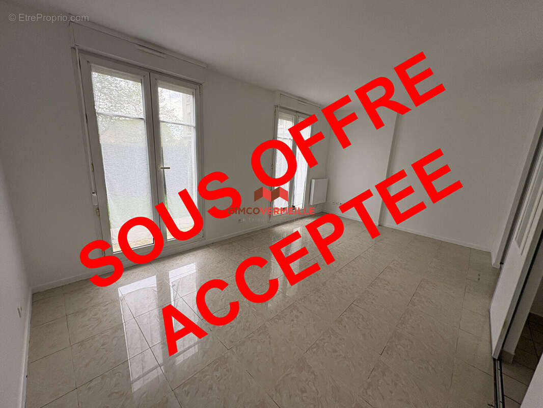 Appartement à VOISINS-LE-BRETONNEUX