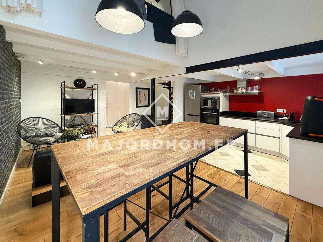 Appartement à MARSEILLE-6E