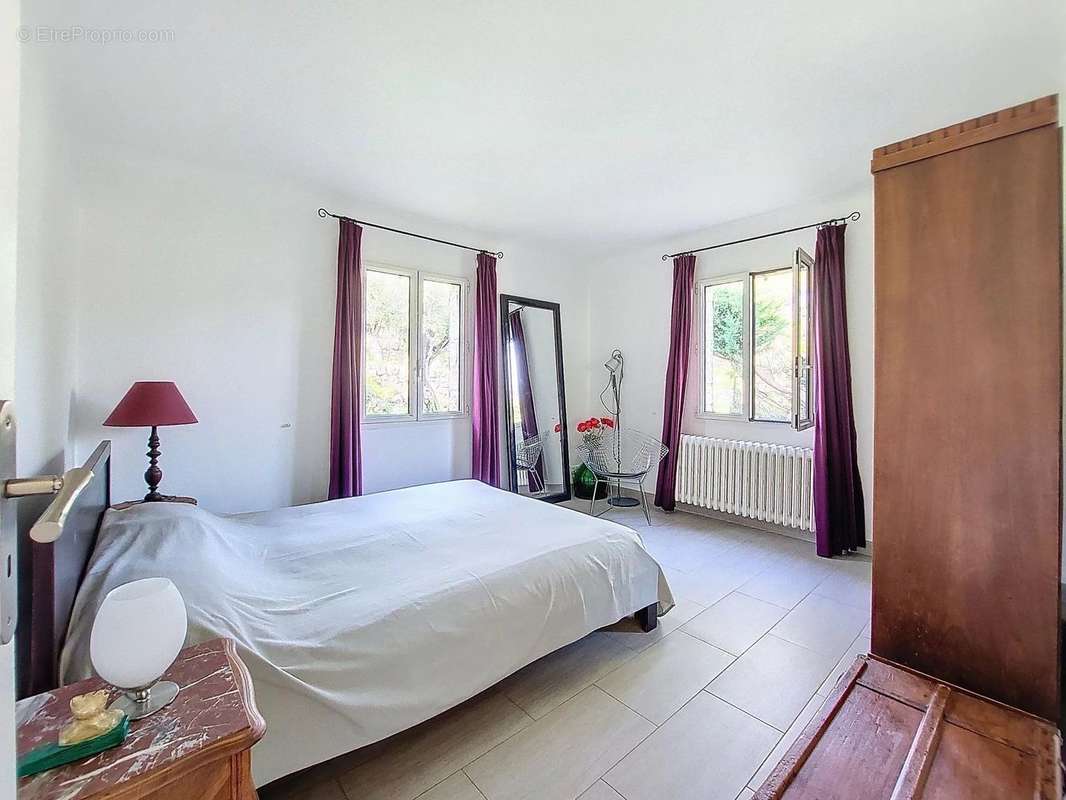 Maison à MOUANS-SARTOUX