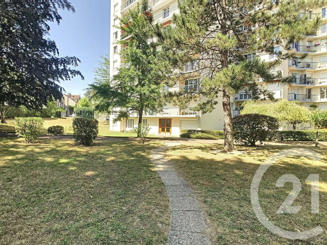 Appartement à SAINT-ANDRE-LES-VERGERS