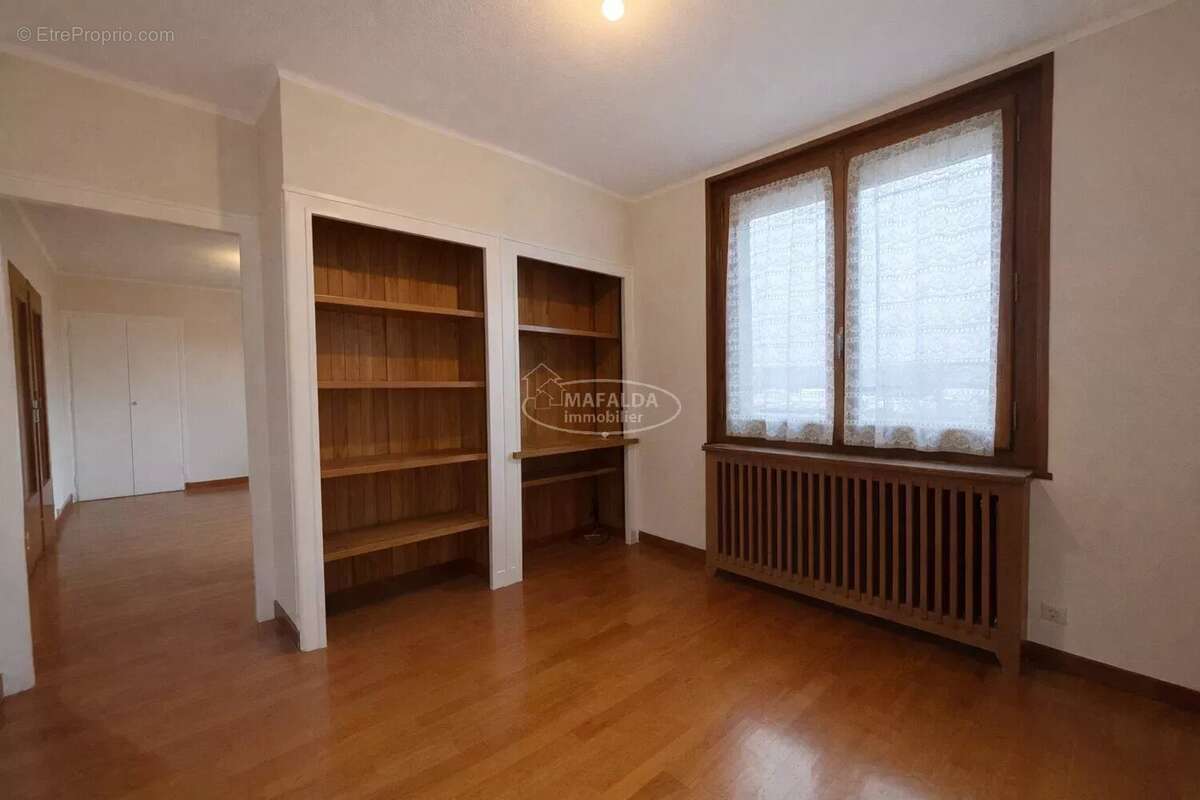 Maison à BONNEVILLE