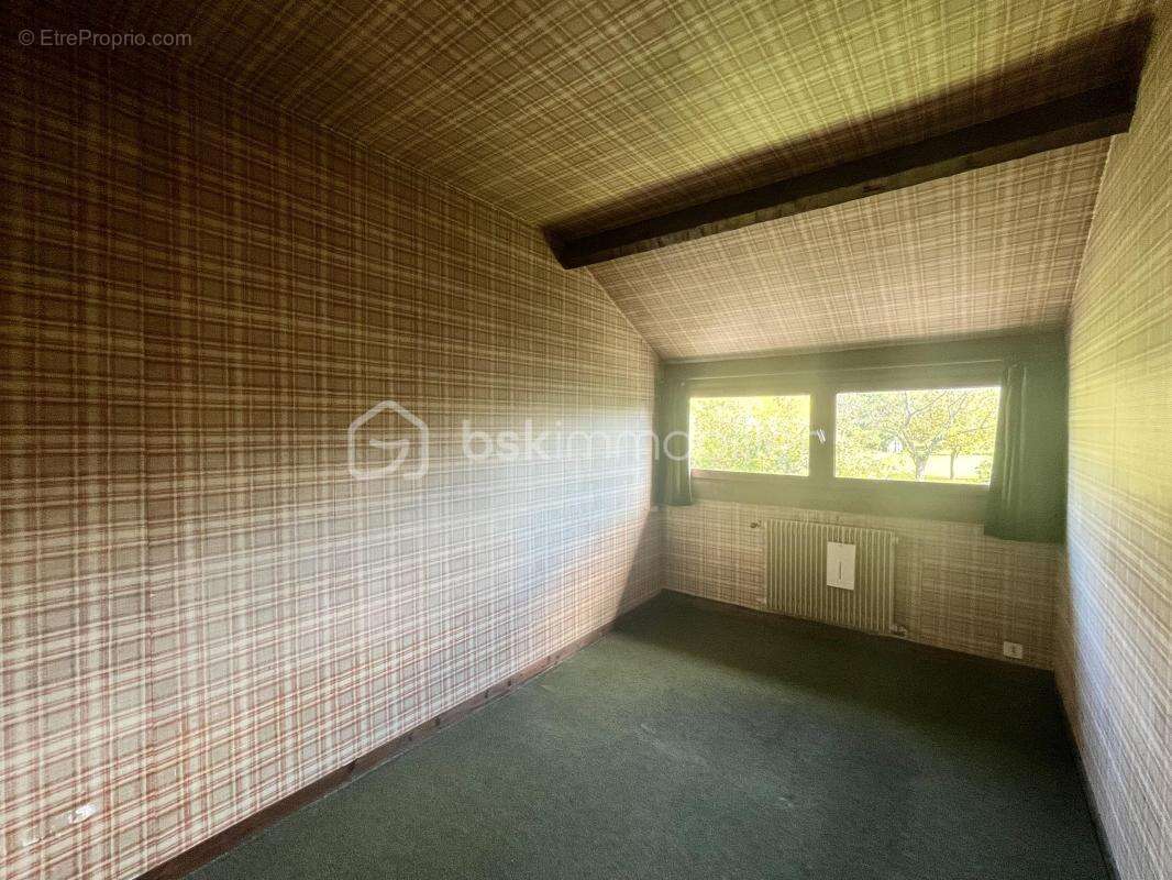 Maison à LA SAUSSAYE