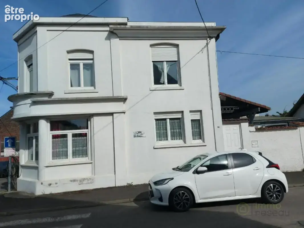 Maison 142 m² à Hautmont  - photo 2