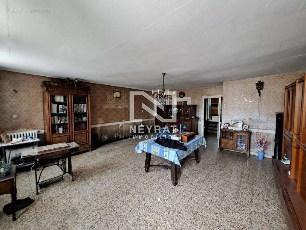 Maison à EPINAC