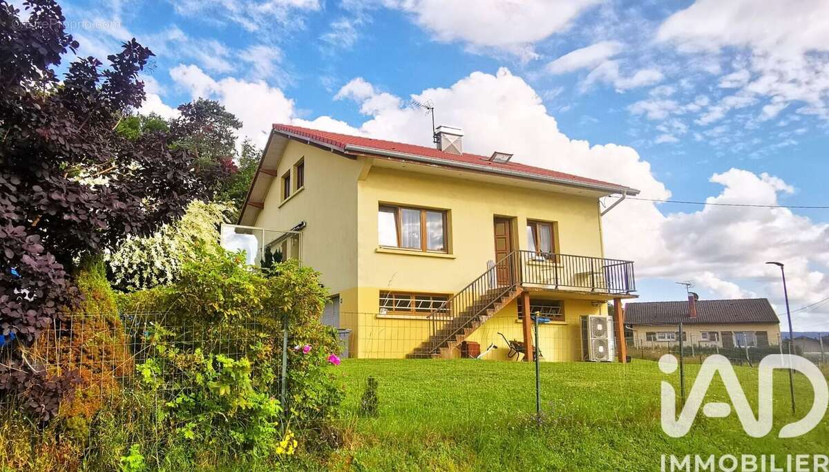Photo 2 - Maison à SAINT-NABORD