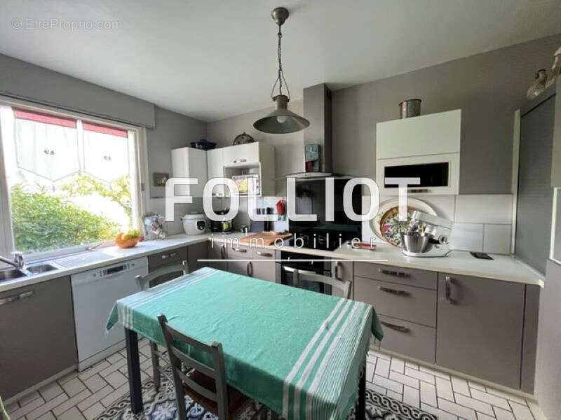 A vendre Maison Vire Normandie 7 pièce(s) 170 m2 - photo 10