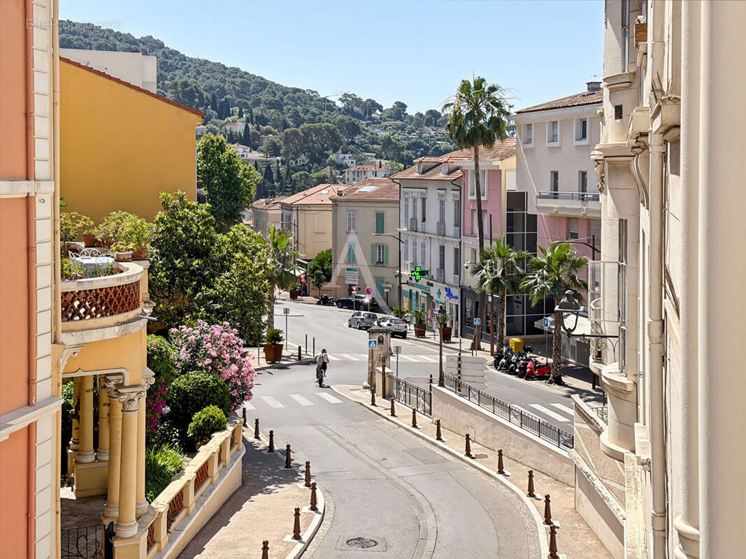 Appartement à LE CANNET