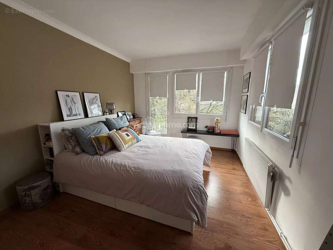 Appartement à ETIOLLES