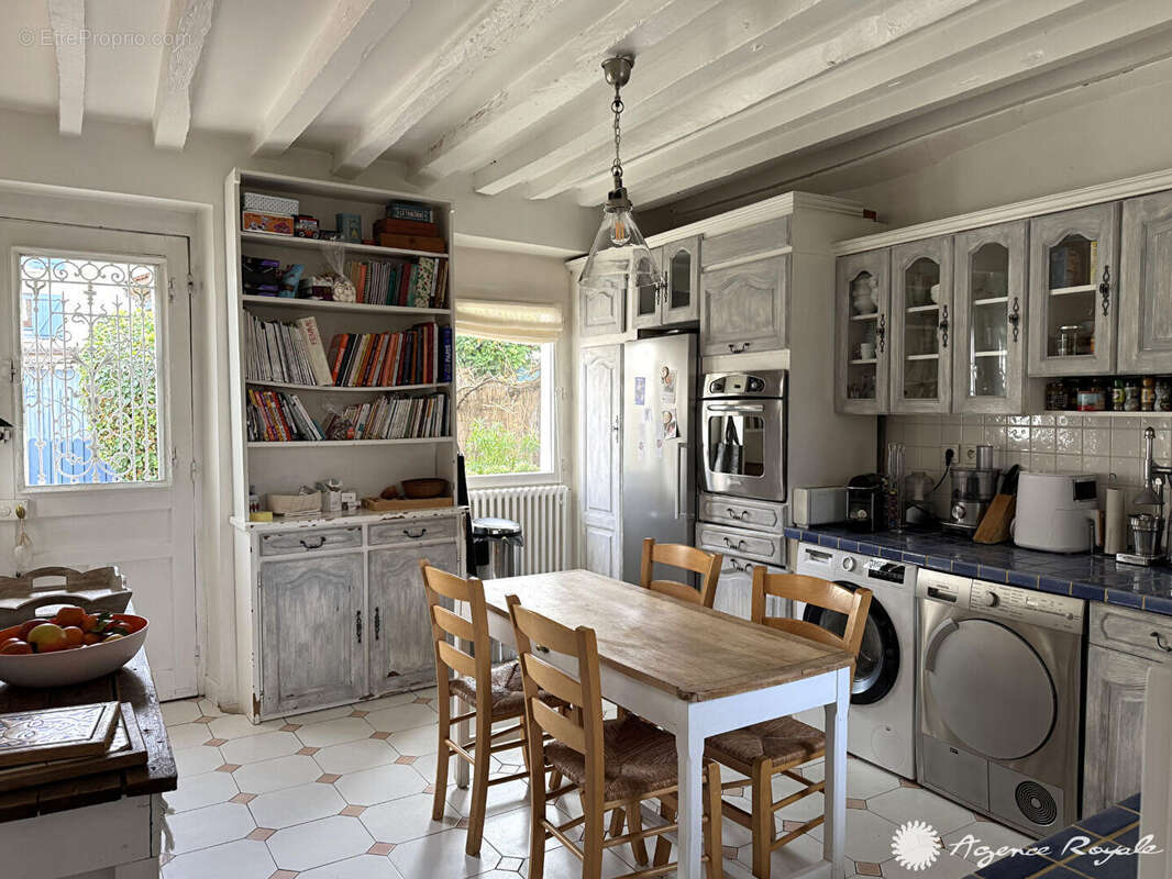 Maison à MAREIL-MARLY