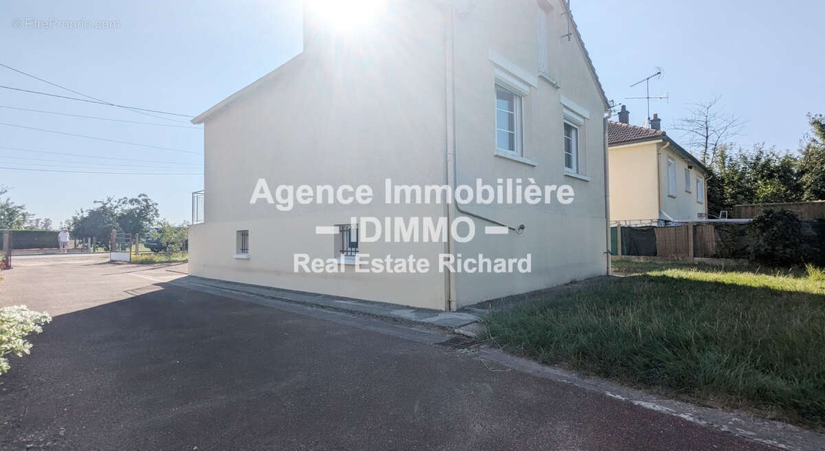 Maison à BEAUMONT-DU-GATINAIS