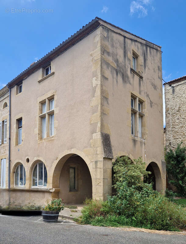 Centre historique st macaire - maison 140 m2 avec terrasse - photo 13