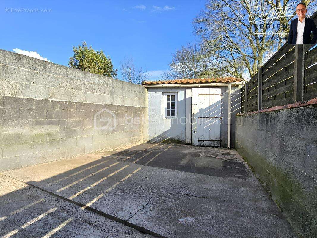 Maison rénovée – 2 chambres - calme – cour – poêle à bois - la bruffière - photo 16