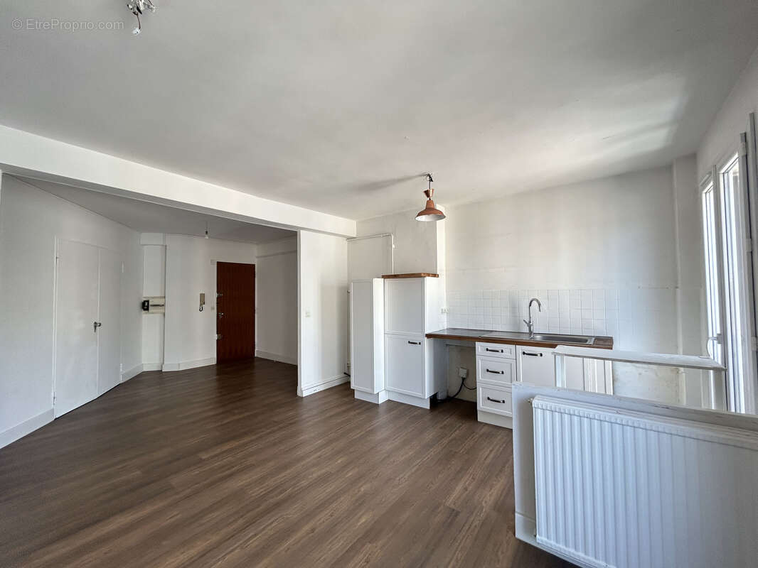 Appartement à MARSEILLE-10E
